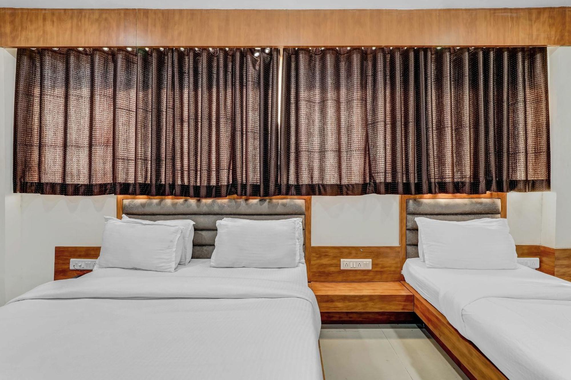 Capital O Maple View Hotell Naroda Eksteriør bilde
