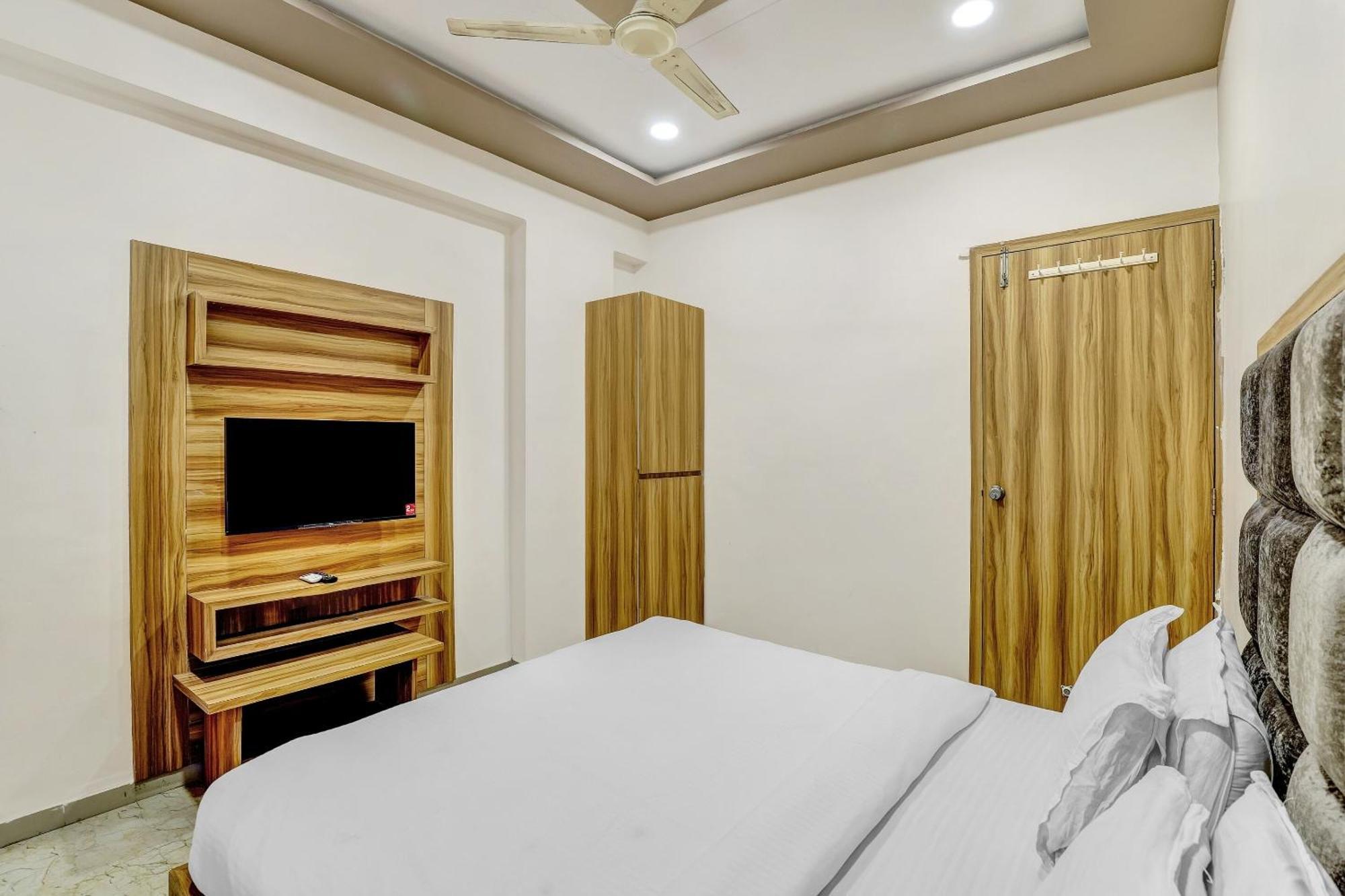 Capital O Maple View Hotell Naroda Eksteriør bilde