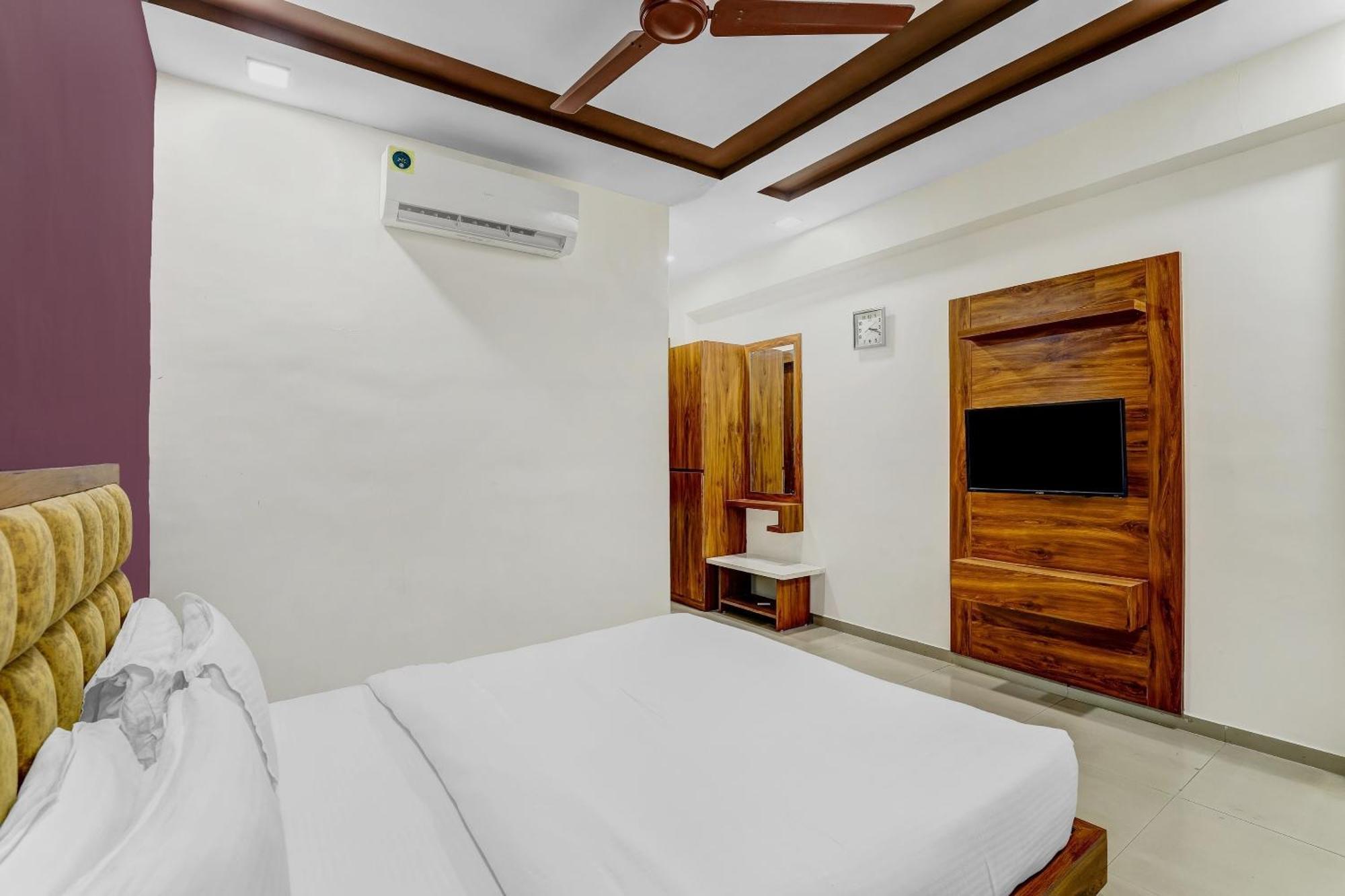 Capital O Maple View Hotell Naroda Eksteriør bilde